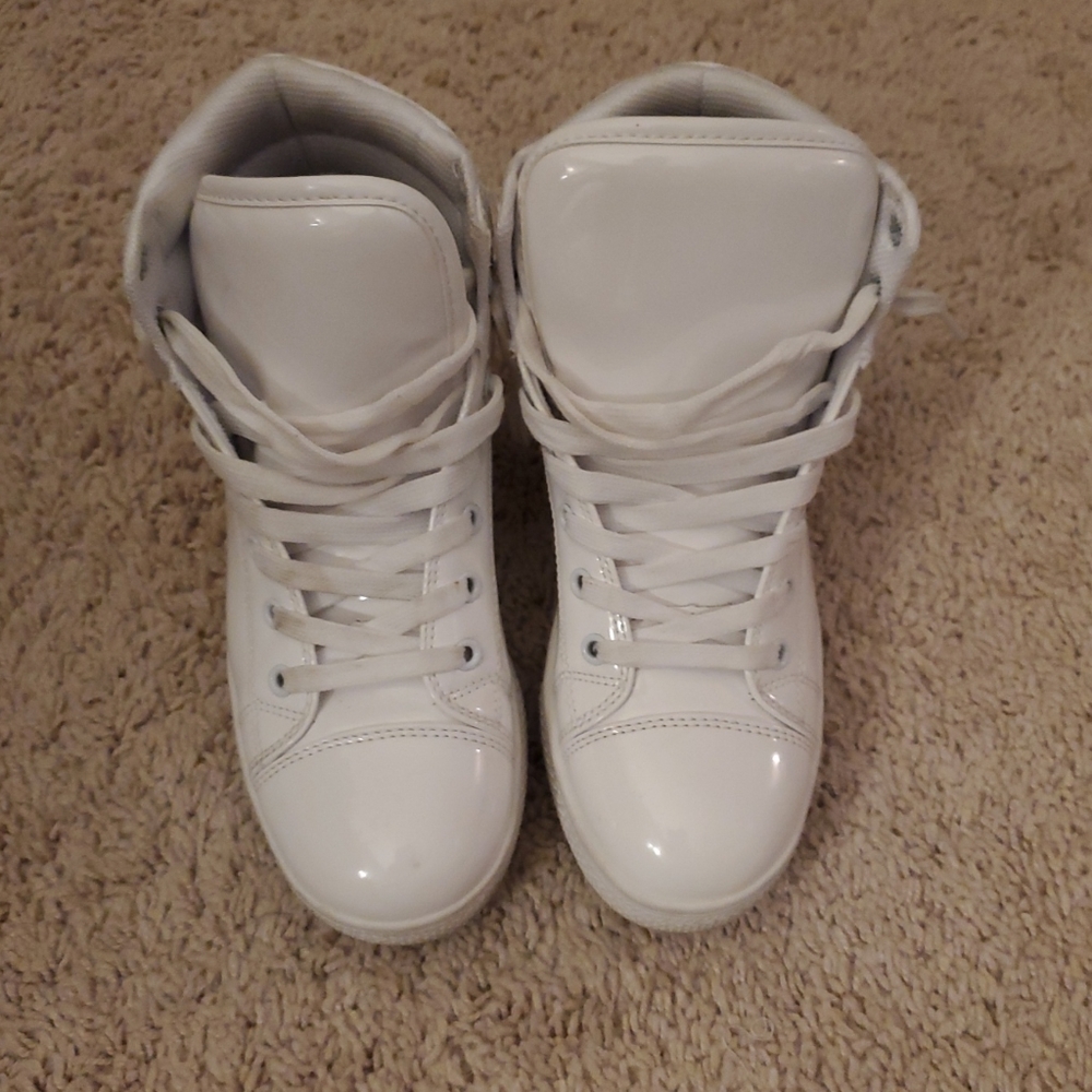 Shiny White High Top Sneakers By Sport Size 6